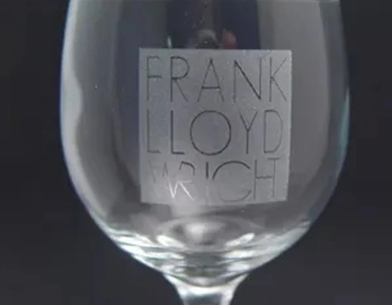 Laser engraving cup bottle