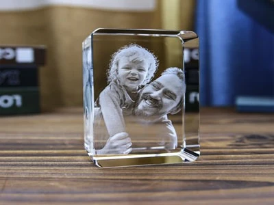 Families souvenir laser marking Families souvenir laser marking